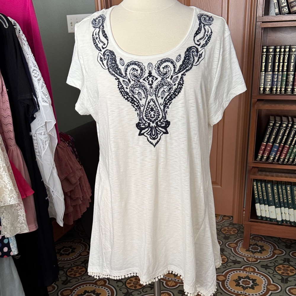 Style & Co. White Tunic with Navy Embroidered Yoke